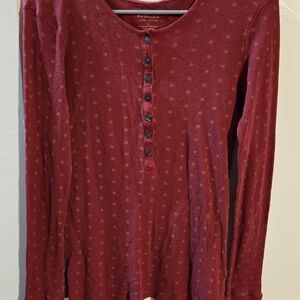 Sonoma Life + Style Women's Red‎ Long Sleeve Button-Up Tee